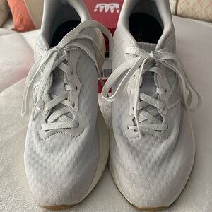 New Balance Fresh Foam Arishi v4 Running Shoes - Gray